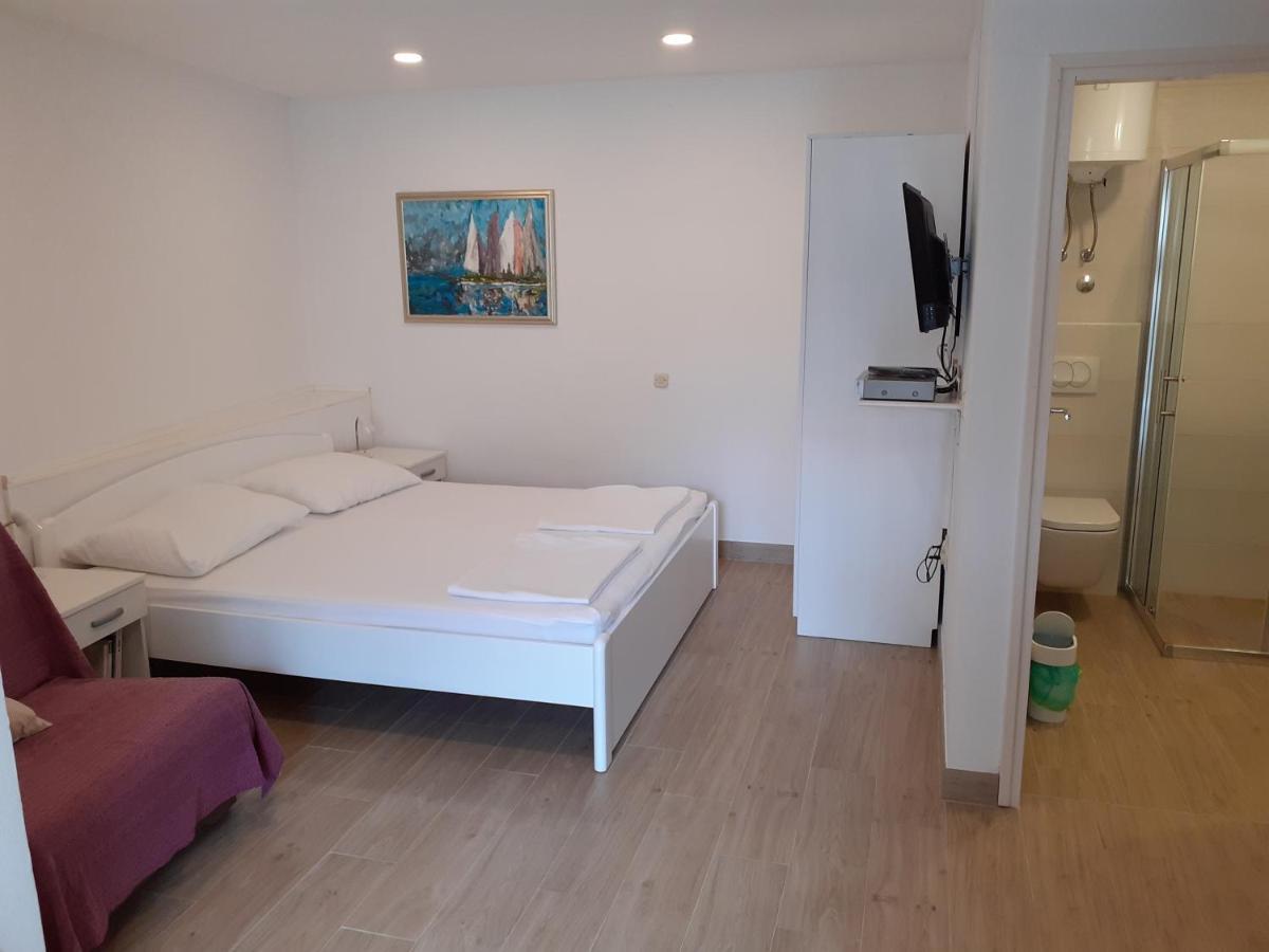 Apartments Haracic Χβαρ Εξωτερικό φωτογραφία