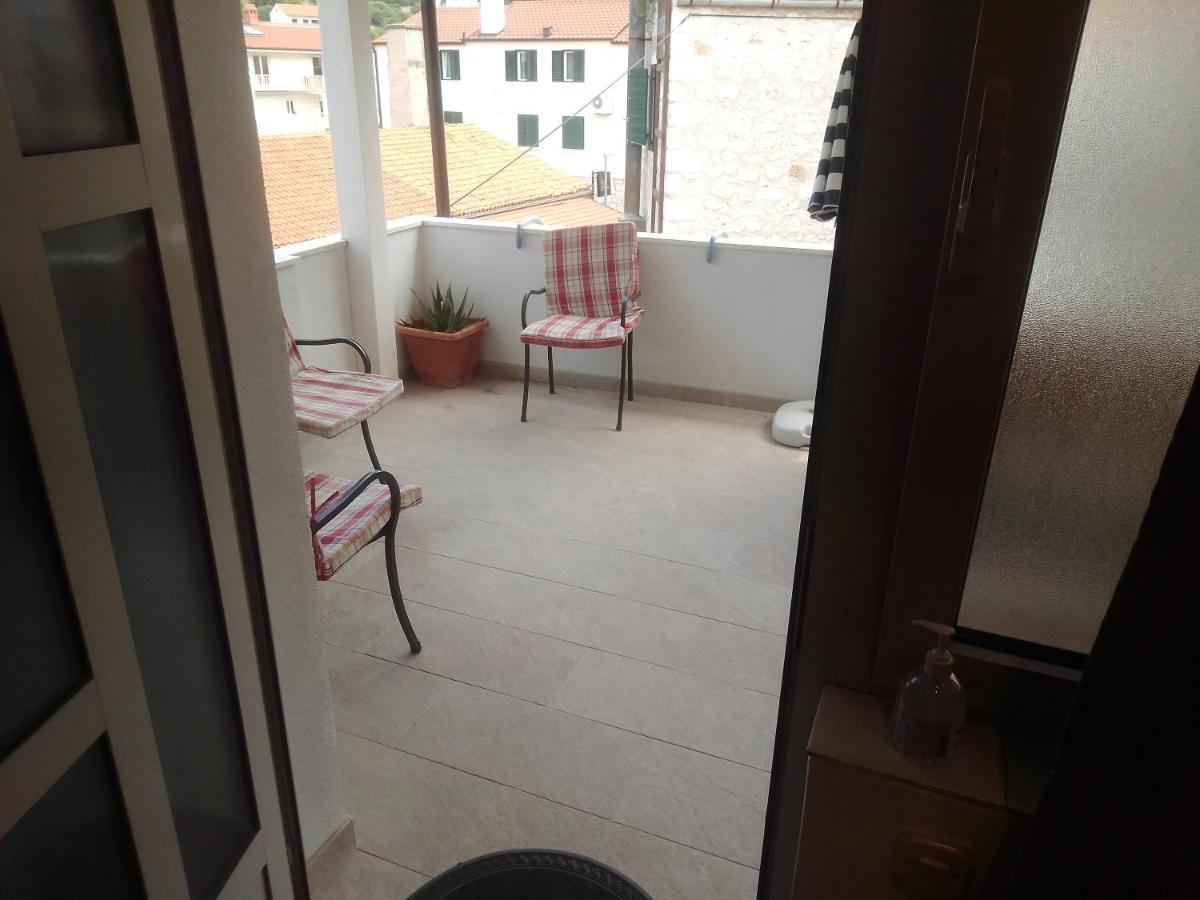 Apartments Haracic Χβαρ Εξωτερικό φωτογραφία