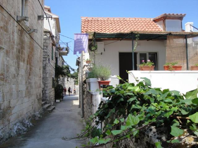 Apartments Haracic Χβαρ Εξωτερικό φωτογραφία